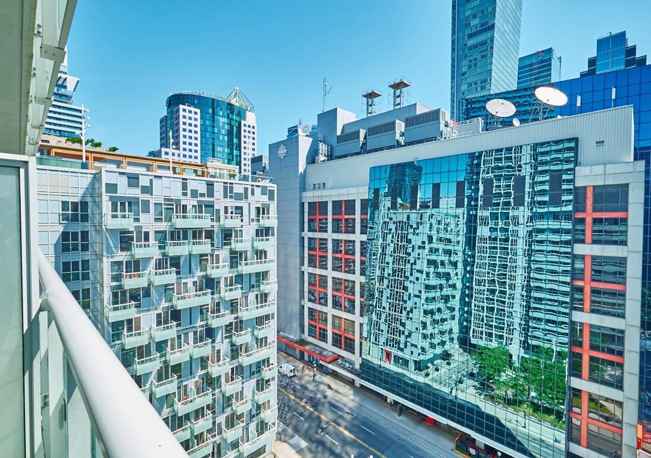 Diamond Suite Торонто Экстерьер фото