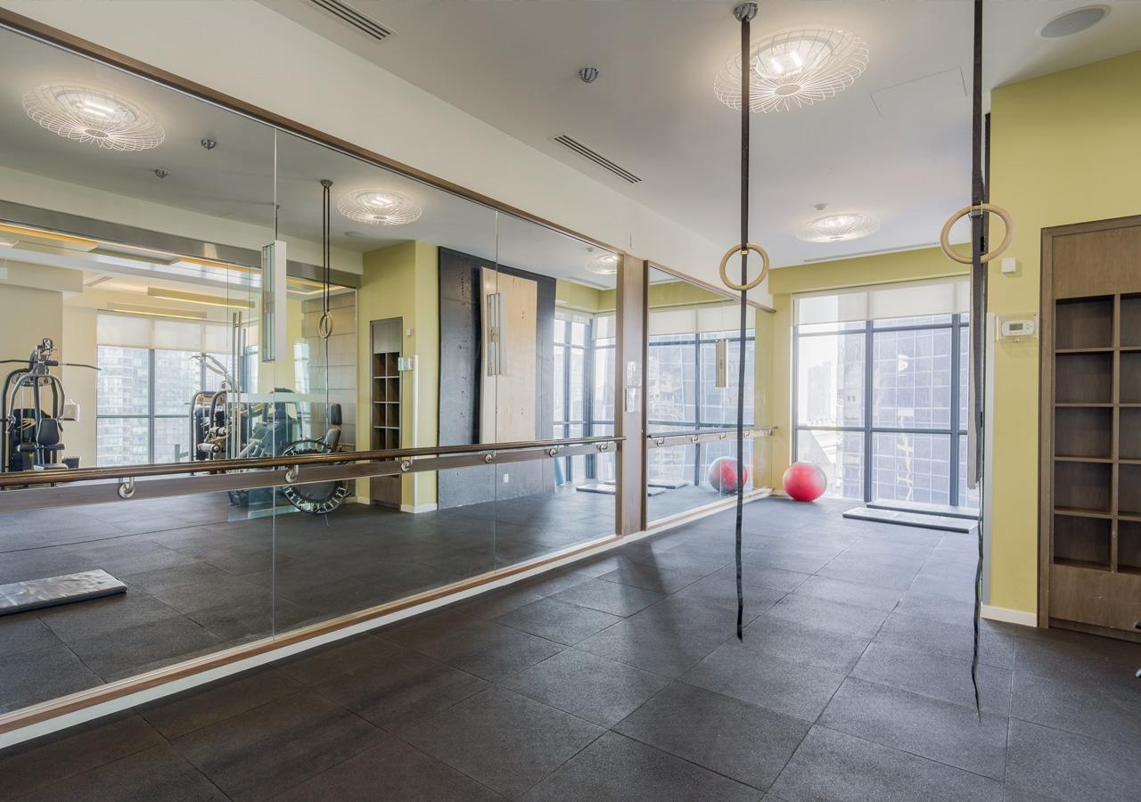Diamond Suite Торонто Экстерьер фото