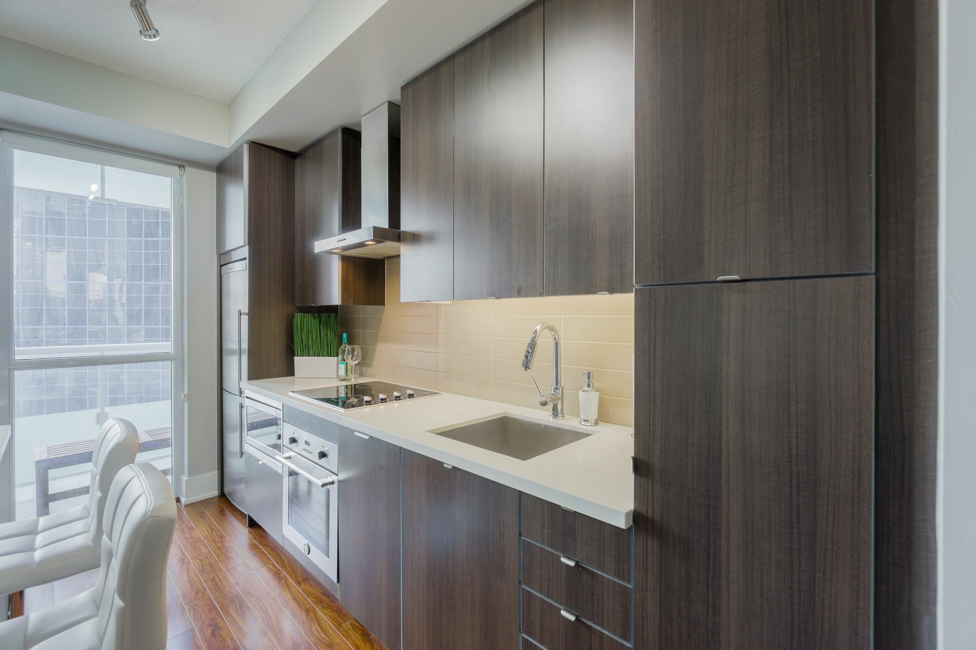 Diamond Suite Торонто Экстерьер фото